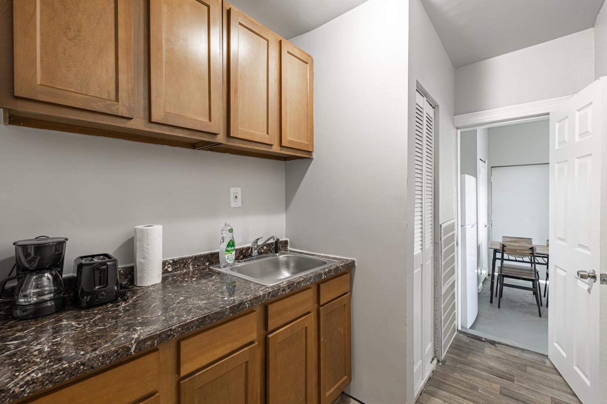 Cozy 2-bedroom In Dc With Private Parking Washington
