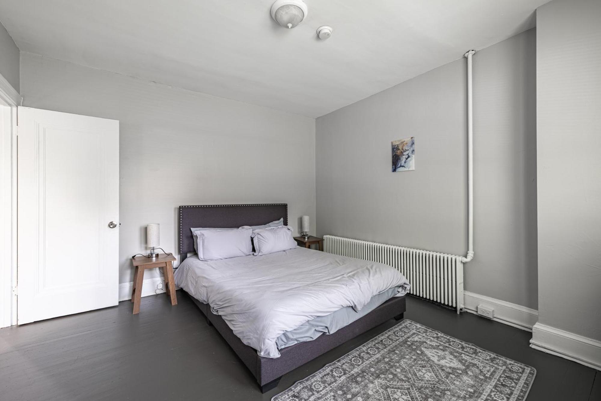 Cozy 2-bedroom In Dc With Private Parking * Washington